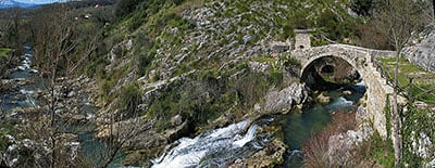 Ponte Romano - sorgente fiume Auso - Ottati Italia